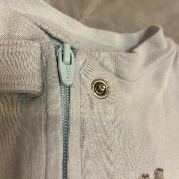 Carter’s size 9m footie pajamas set of 2 - Picture 11 of 11